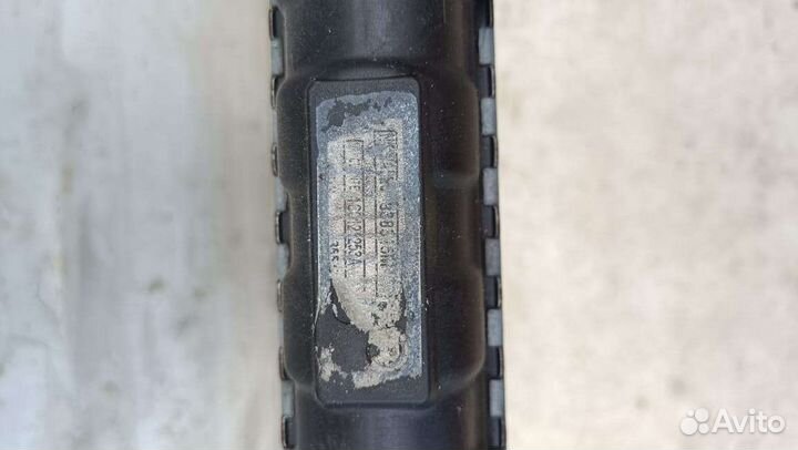 Радиатор двс на Volkswagen New beetle