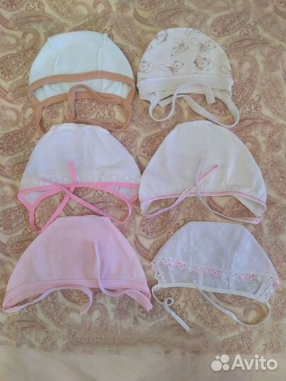 Чепчики, антицарапки, носочки