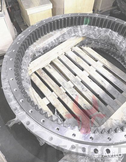 Опорно-поворотный круг Hyundai 81Q9-01021