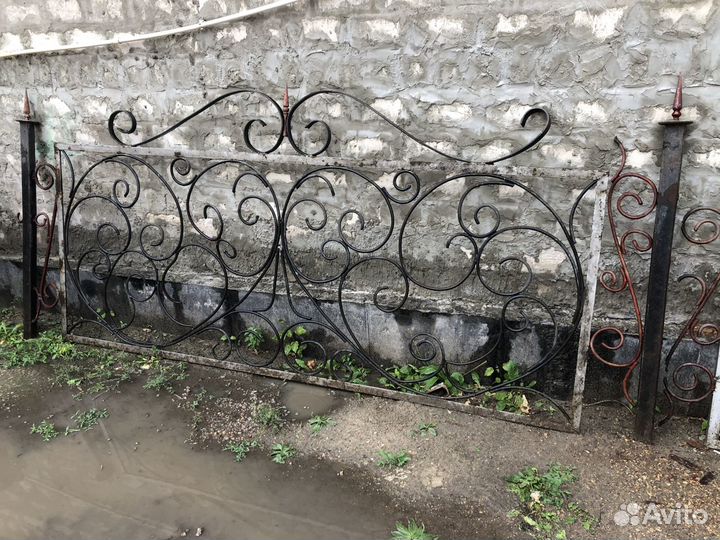 Продаю забор металлический художественный