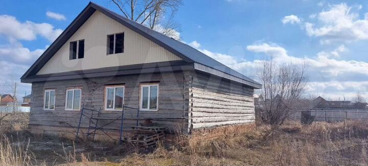 Дом 180 м² на участке 16 сот.