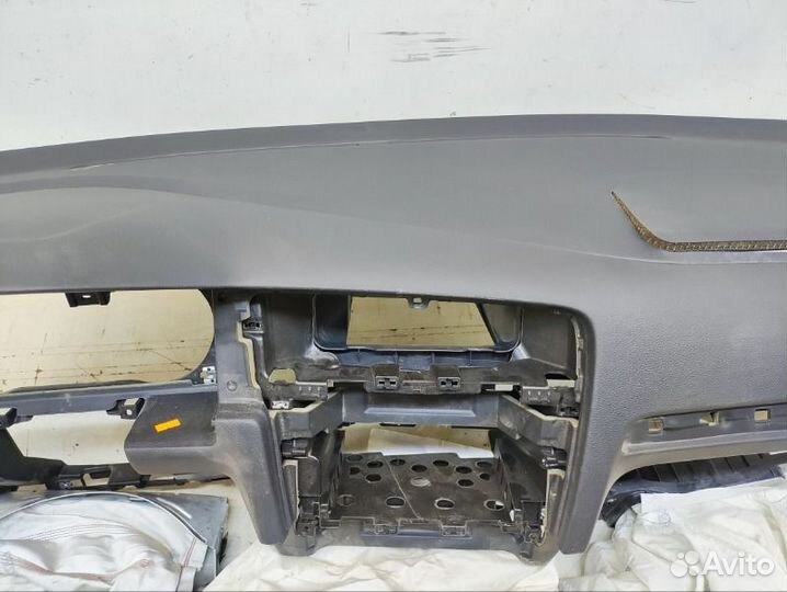 Торпедо Volkswagen Golf 7 2013-2020