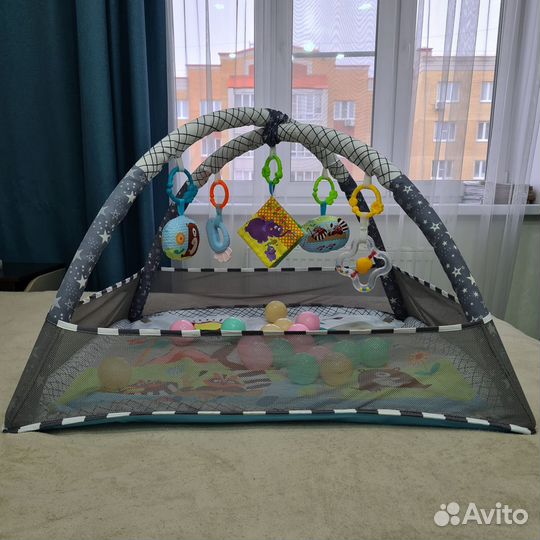 Развивающий коврик для малышей