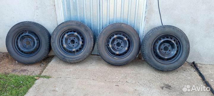 Michelin лето колеса 205 65 r15 renault