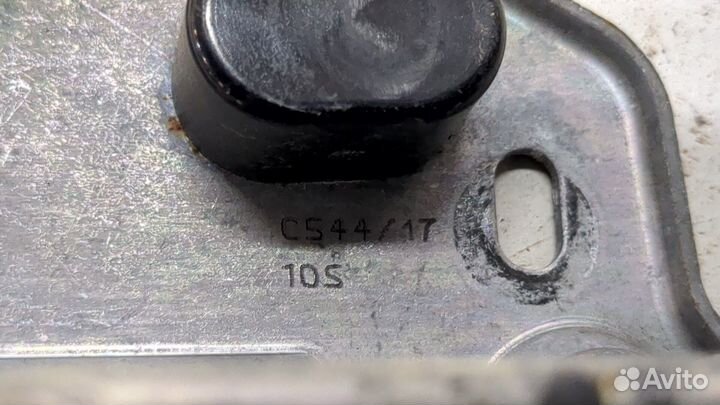 Петля замка капота Skoda Kodiaq, 2018