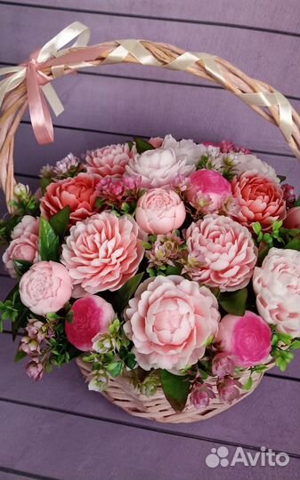 Корзина пионов из мыла новая