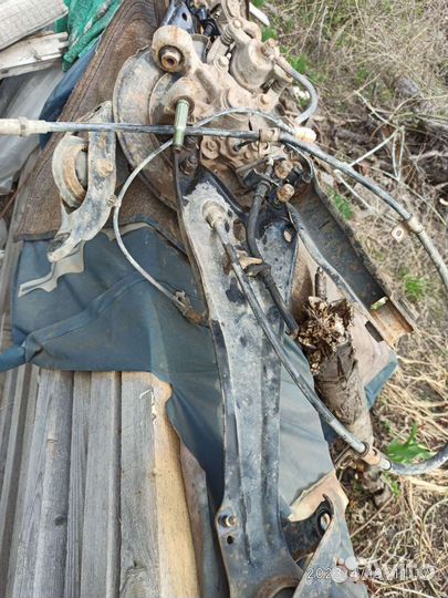 Узел ступечный задний правый/левый