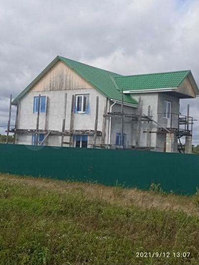 Коттедж 173 м² на участке 20 сот.