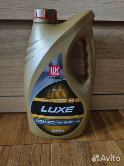 Моторное масло Лукойл Люкс 10w40 4 литра