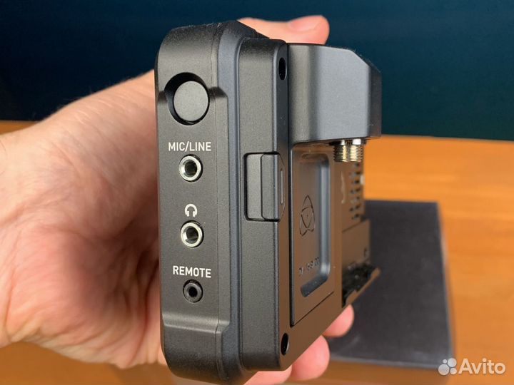 Atomos ninja v видеорекордер