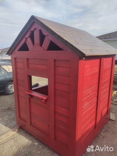 Детский игровой домик из дерева