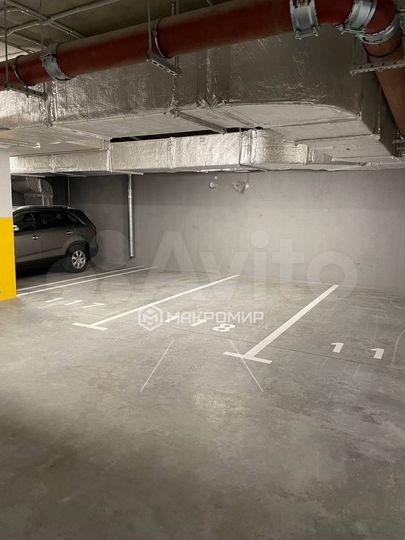 Машиноместо