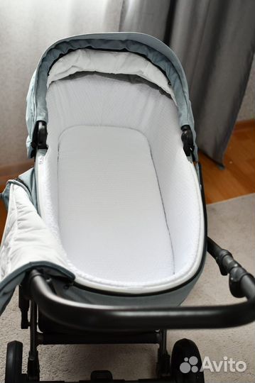 Коляска tutis viva 4 luxury 2в1