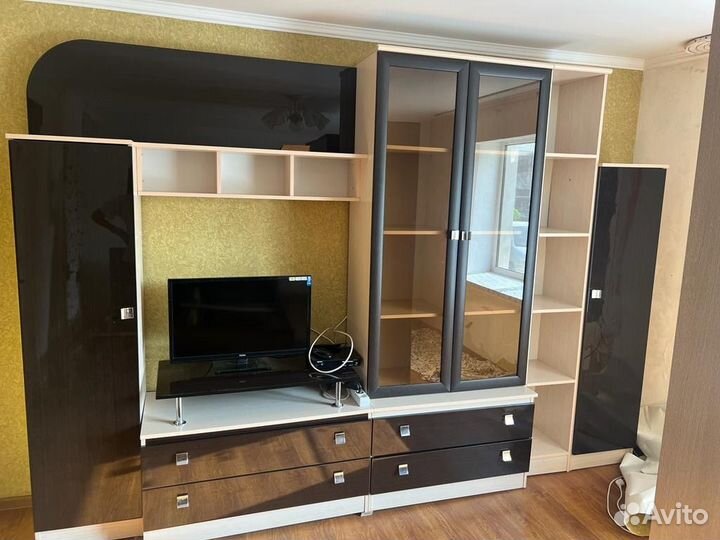 Стенка для гостинной