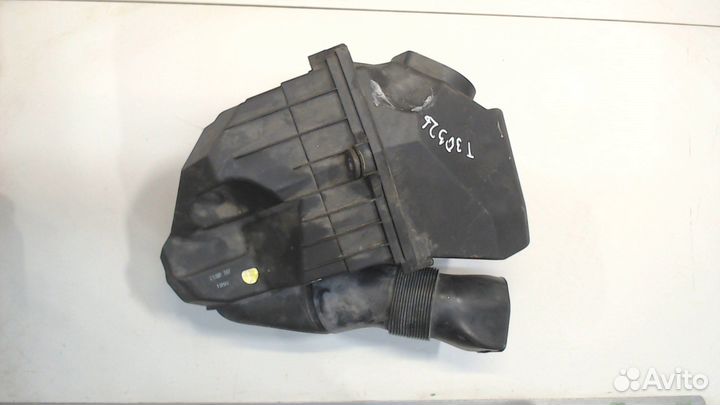 Корпус воздушного фильтра Volkswagen Phaeton, 2008