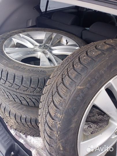 Комплект зимних колёс r17
