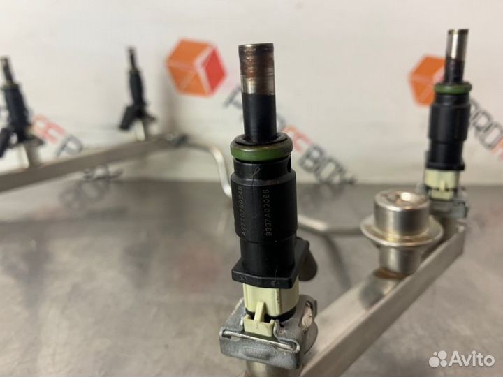 Форсунка Mercedes C-Class W204 M272 3.5I 2009