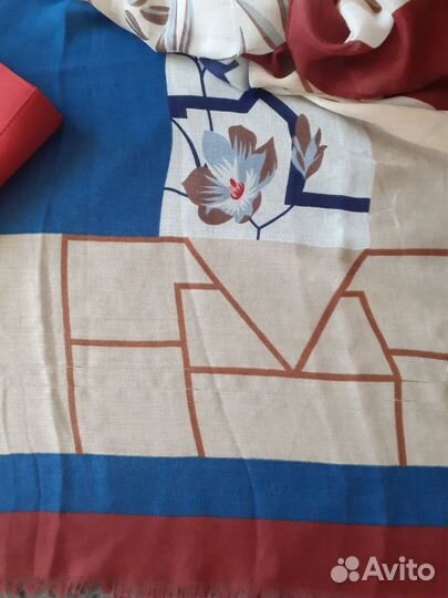 Комплект палантин перчатки клатч