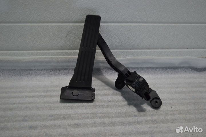 Педаль газа Hyundai Elantra 5 MD