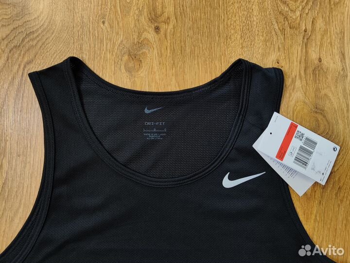 Майка nike dri fit новая оригинал (едет обратно)