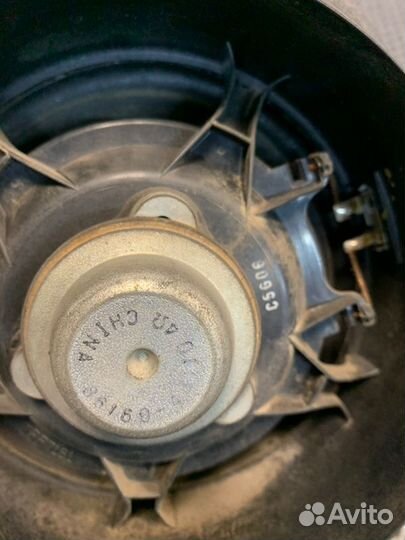 Динамик задний правый Lexus Rx 350 GSU35L-awagkw