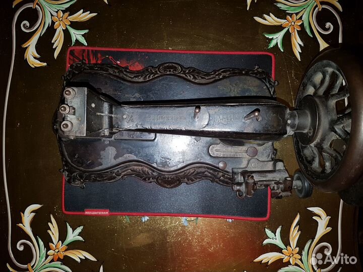 Редчайшая швейная машинка Frister & Rossmann