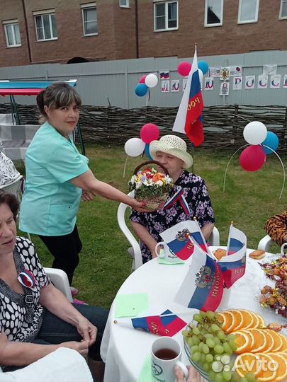 Сиделка в московский пансионат(вахта)