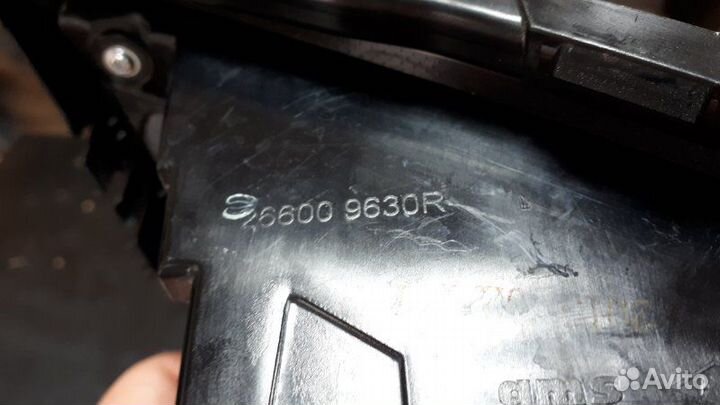 Фара дневного света передняя правая Renault Koleos