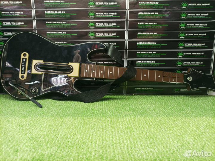 Guitar Hero Live. Игра + контроллер гитара, б/у