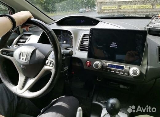 Автомагнитола на Андроиде 10 для Honda Civic 4D