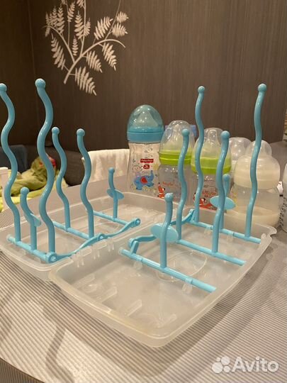 Бутылочки для кормления, сушилка для бутылочек