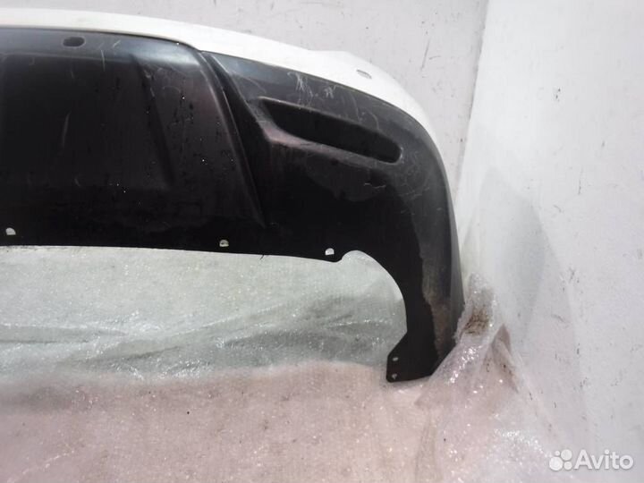 Бампер задний Ниссан