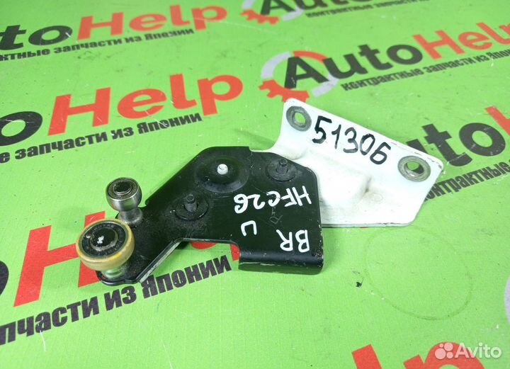 Ролик двери nissan serena HFC26 зад право