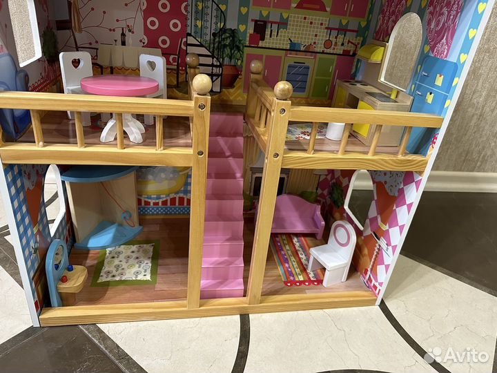 Домик кукольный деревянный