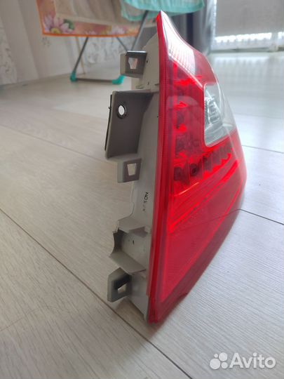 Задняя правая фара Ниссан Теана j32