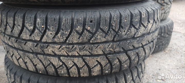 Bridgestone Ice Cruiser 7000 185/65 R15 88T