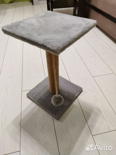 Когтеточка с лежанкой для кошки