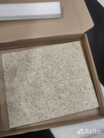 Вулканический пекарский камень