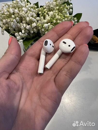 Беспроводные наушники apple airpods 2