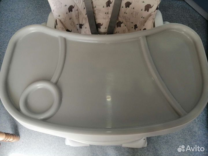 Столик для кормления