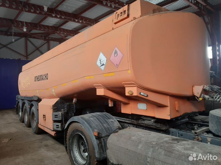 Полуприцеп бензовоз ГрАЗ 96222-0000010, 2011