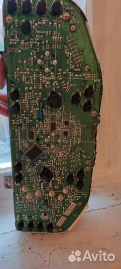 Мазда 626 2.0 бензин 2000 года