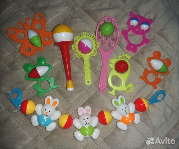 Игрушки погремушки
