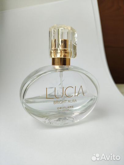 Lucia bright aura