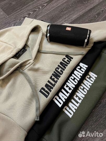 Толстовка мужская Balenciaga