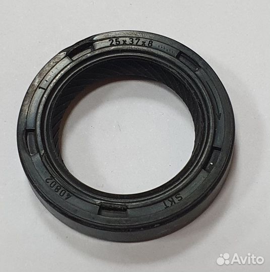 Сальник (манжета) 25*37*8
