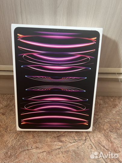 Apple iPad pro 12.9 m2 256gb +cellular