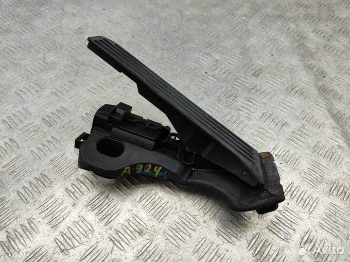 Педаль газа Skoda Octavia A5 1Z 1.4 caxa 122 Л.С