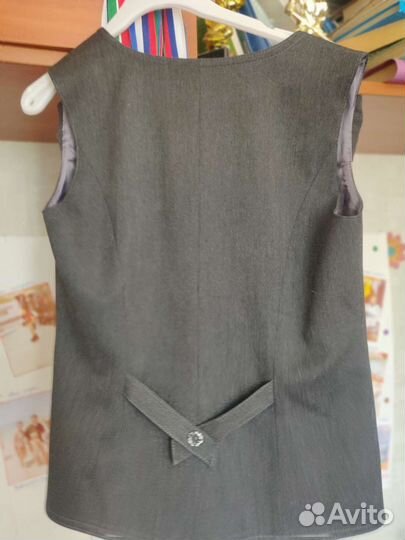 Жилетка школьная на девочку 152