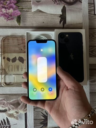iPhone 13, 128 ГБ